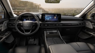 2026 Lincoln Lincoln Aviator Internal Image 2
